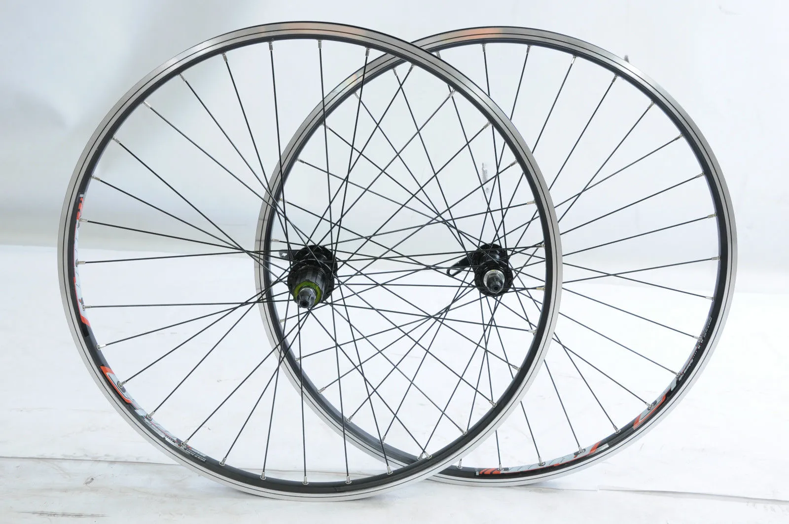 26" MTB BIKE WHEELS (559 x 19c) 8-9 SPEED CASSETTE HUBS BLACK DUAL WALL HP RIMS