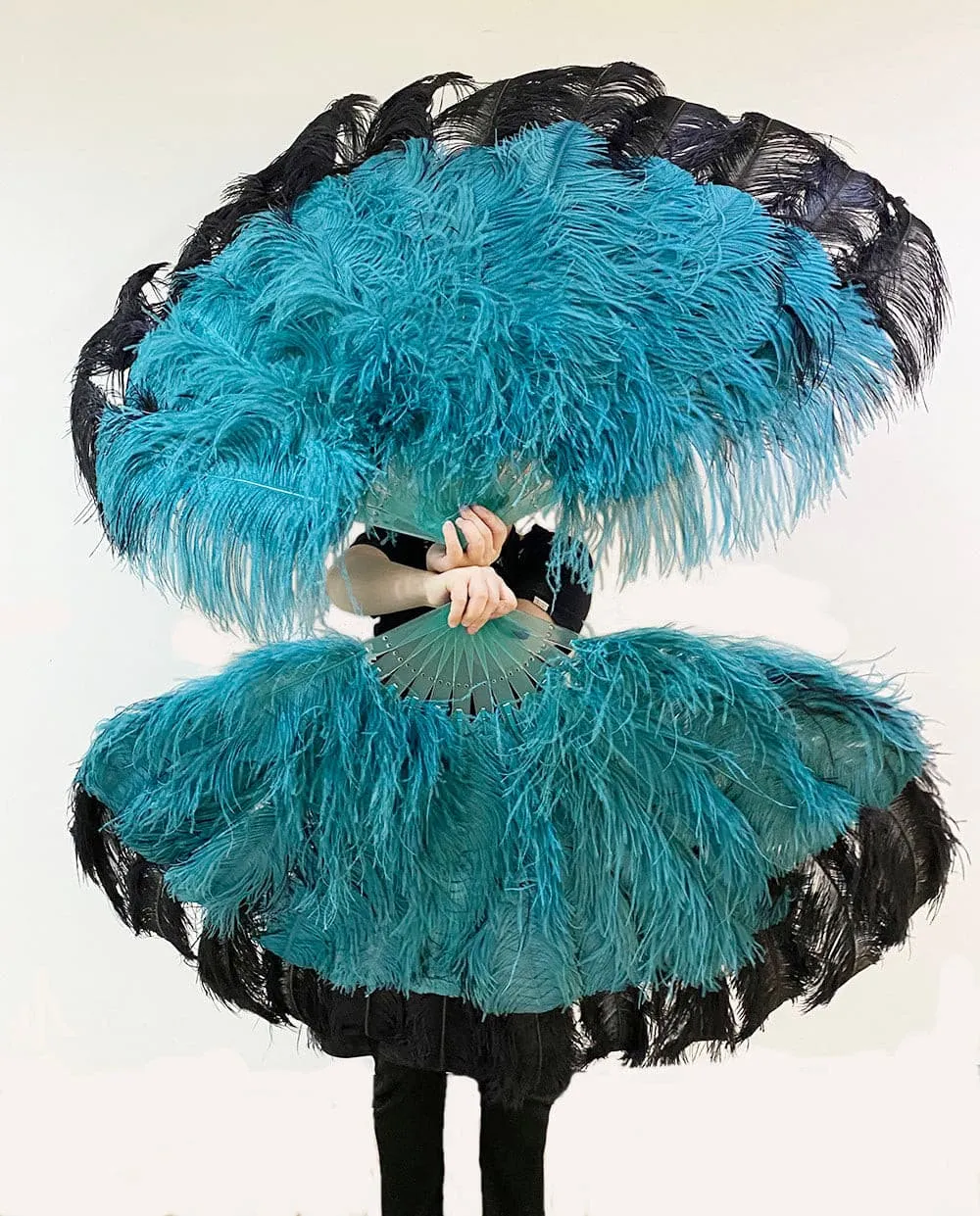 Mix teal & black XL 2 Layer Ostrich Feather Fan 34''x 60'' with Travel leather Bag