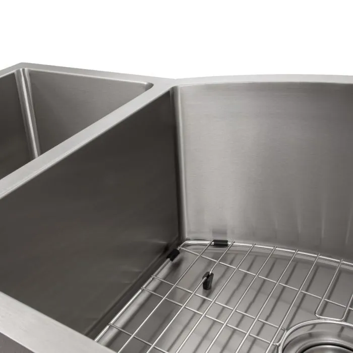 ZLINE Gateway Series 33 Inch Undermount Double Bowl Sink in Stainless Steel SC30D-33